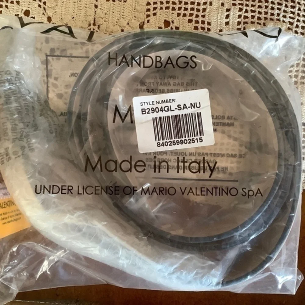 SOLD VALENTINO AUTHENTIC NEW WTAG MARIO VALENTINO GIUSY MONOGRAM LEATHER NUDE - Picture 9 of 10